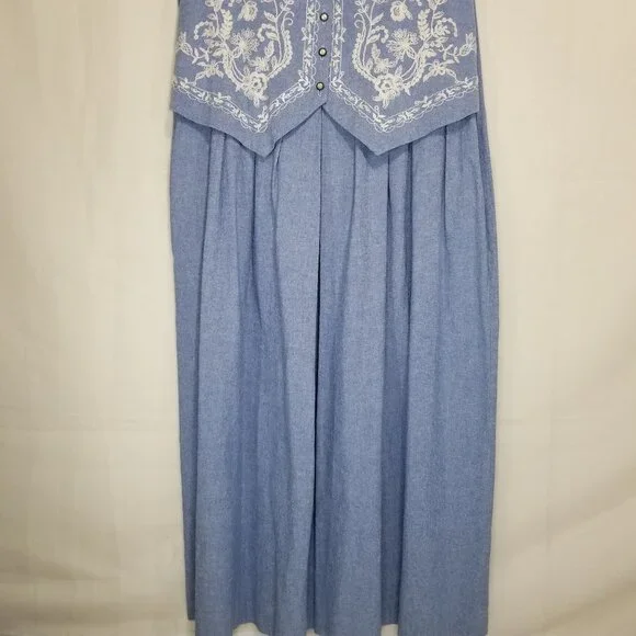 Vintage LANZ Embroidered Cottagecore Prairie Dress Blue Size 14 Pleated Skirt - Picture 5 of 11